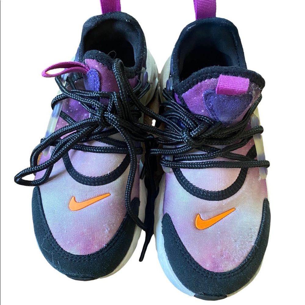 Girls Nike Presto sneakers